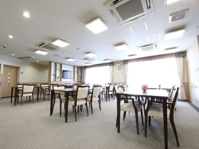 シニアフォレスト横浜戸塚の食堂画像