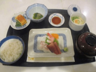 チャームスイート新横浜の食事例画像