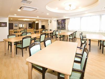 フェリエ ドゥ 横浜鴨居の食堂画像